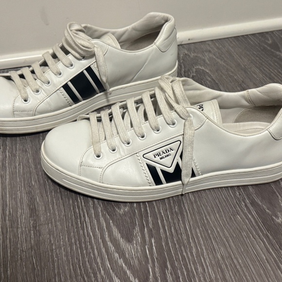 💎 Prada Milano White Leather Sneakers – Men’s Size - Picture 2 of 5